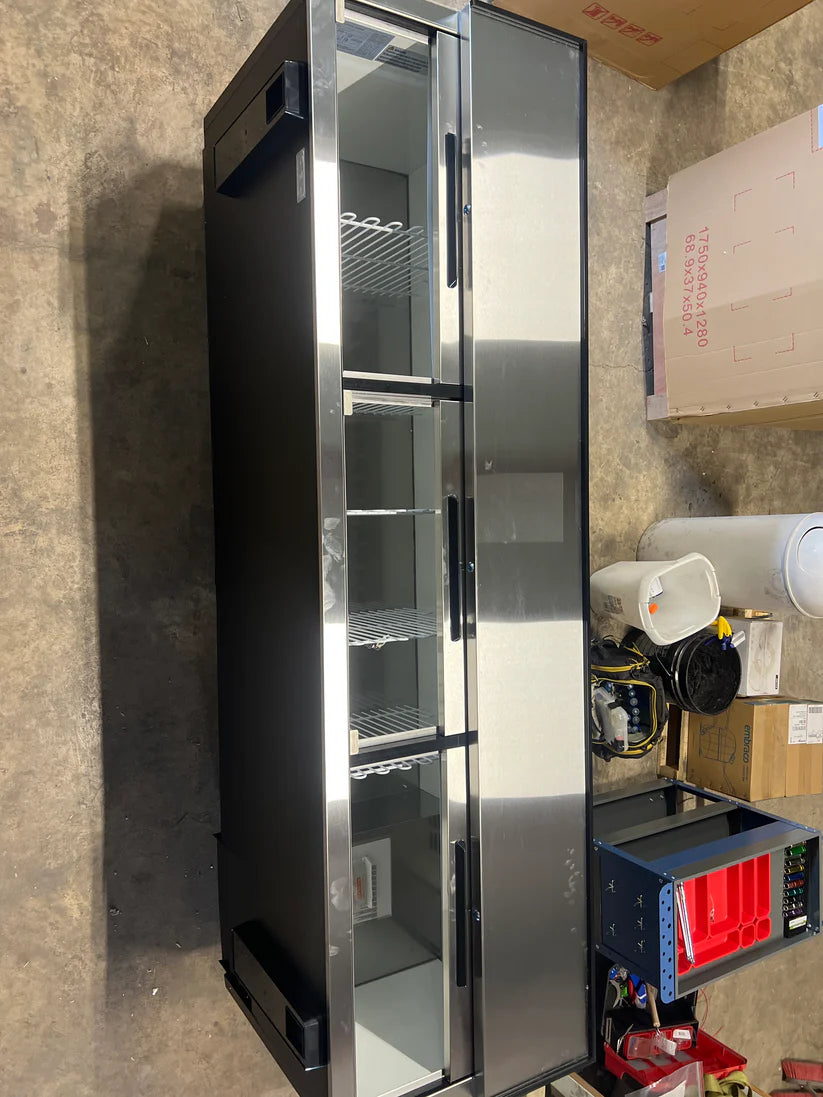 CES 95" Bottle Cooler